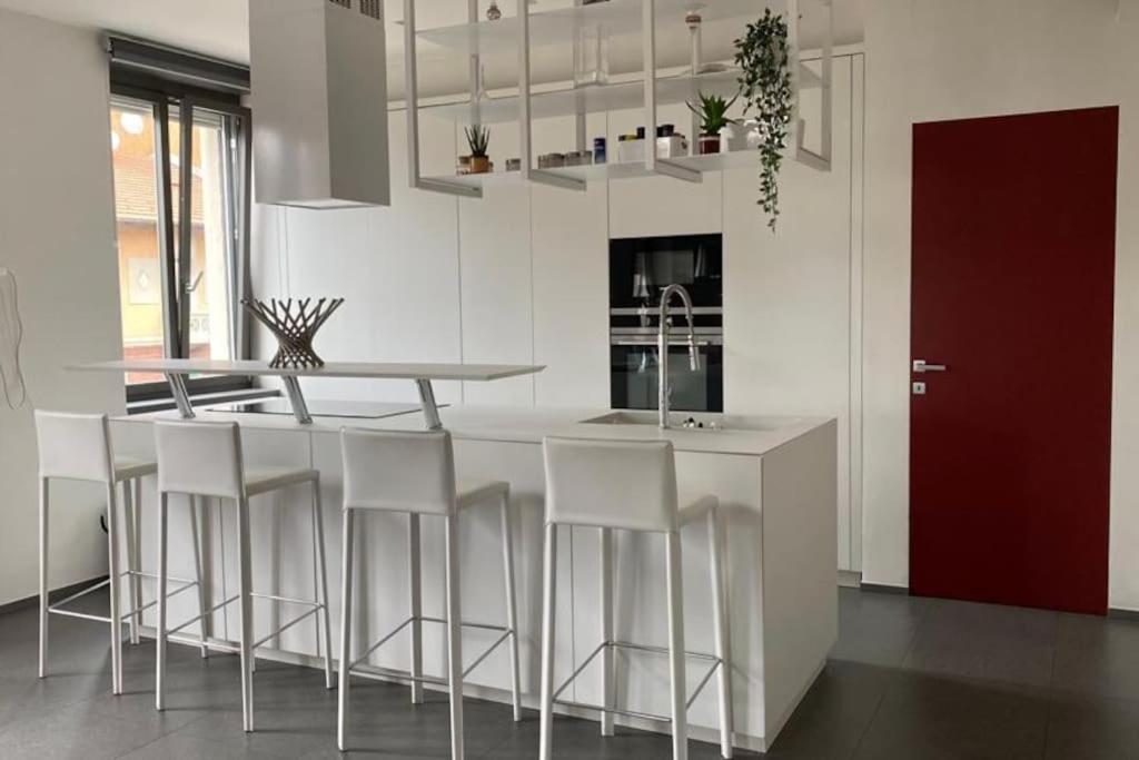 Apartamento *Luxus393* Metro A 50M, Lingotto Fiere, Ospedali Turín Exterior foto